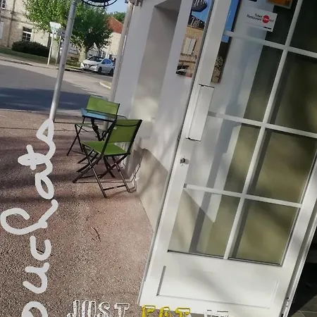 Hotell Le Merle Blanc