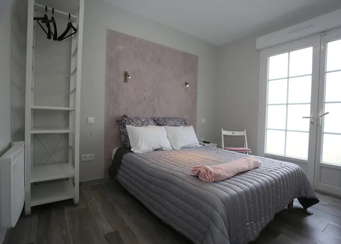 Le Merle Blanc Hotel