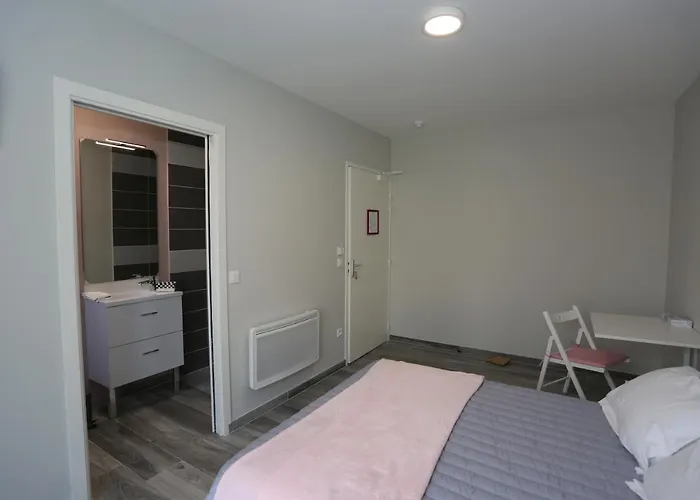 Le Merle Blanc * Louchats