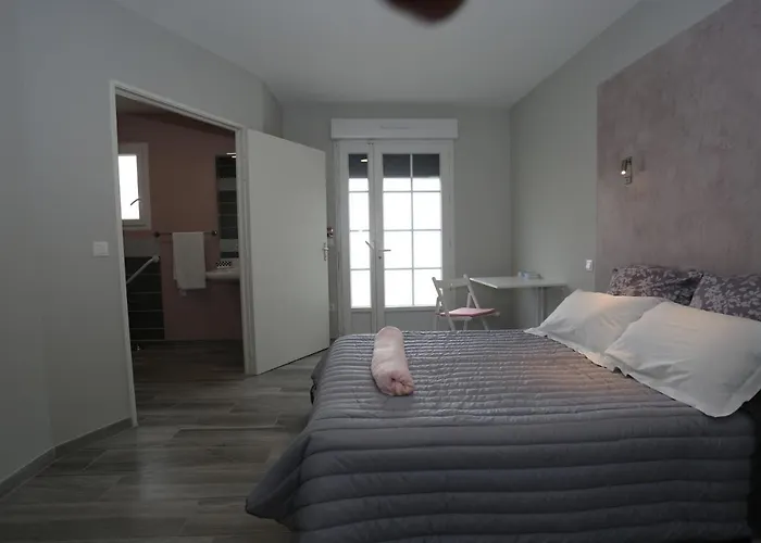 Le Merle Blanc Hotel