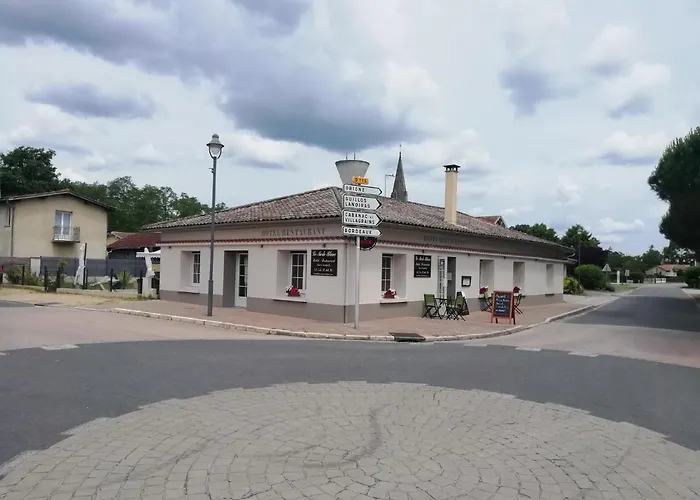 Hotel Le Merle Blanc Louchats